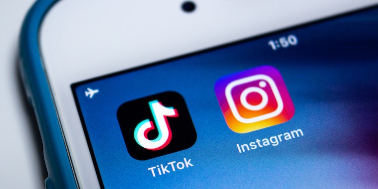 «Это еще не хорошо»: Instagram признает, что жалобы Кайли Дженнер справедливы, но не перестает продвигать Reels 