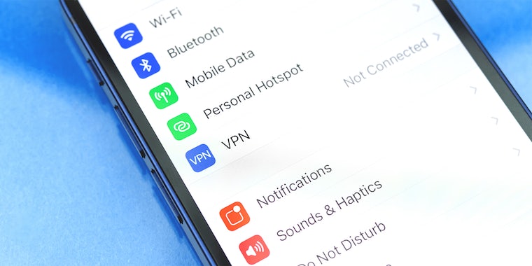 Использование VPN на iOS по-прежнему представляет серьезную угрозу безопасности 
