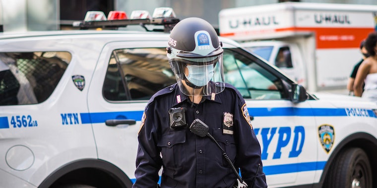Полиция Нью-Йорка приказала опубликовать документы об использовании системы распознавания лиц во время протестов BLM в 2020 году. 