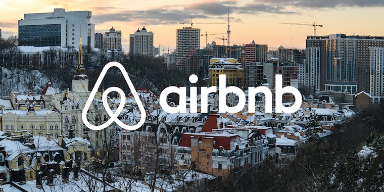 Поскольку пожертвования иссякают, а зима приближается, владельцы Airbnb в Украине изо всех сил пытаются удержаться на плаву 