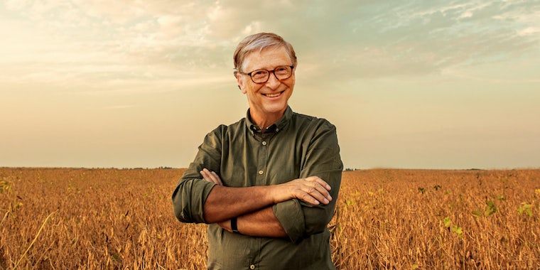 У Билла Гейтса сейчас больше сельскохозяйственных угодий, чем у кого-либо в США — сторонники теории заговора хотят знать, почему 